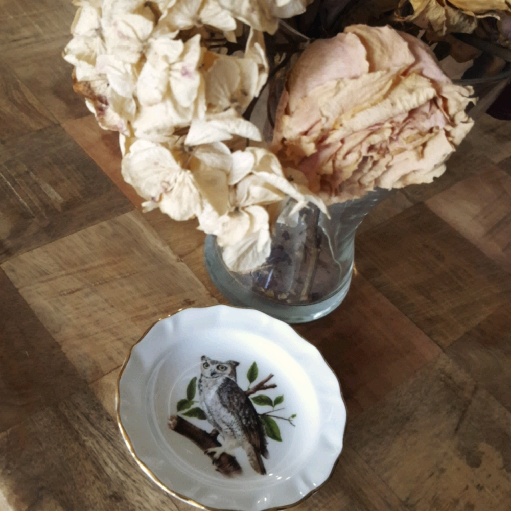 Trinket plate